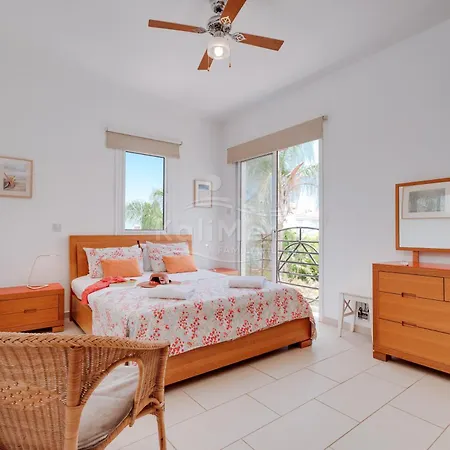 Hanna Villa Protaras